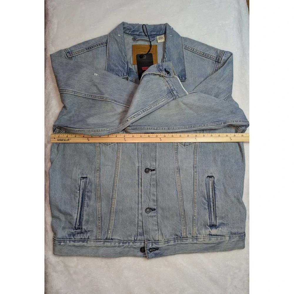 Levis Premium Relaxed Trucker Jacket Light Wash Denim Mens‎ Large A57820002 NEW